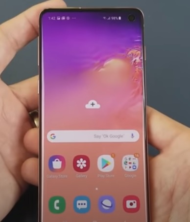 How To Get a Screenshot with a Galaxy S10 S10e S10 Plus