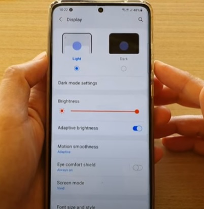How to Enable Disable Eye Comfort Shield Galaxy S21